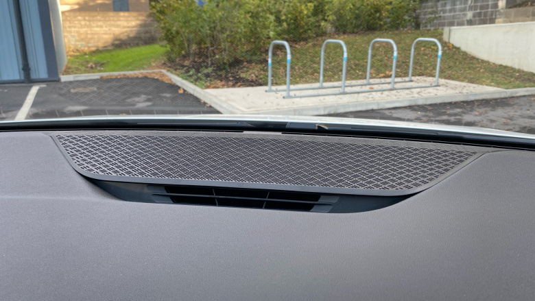 BMW 2 Series 220i MHT Sport 5dr DCT Petrol Hatchback